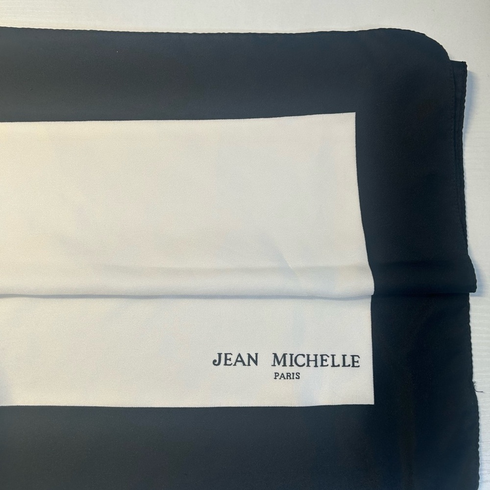 Jean Michelle Paris Scarf